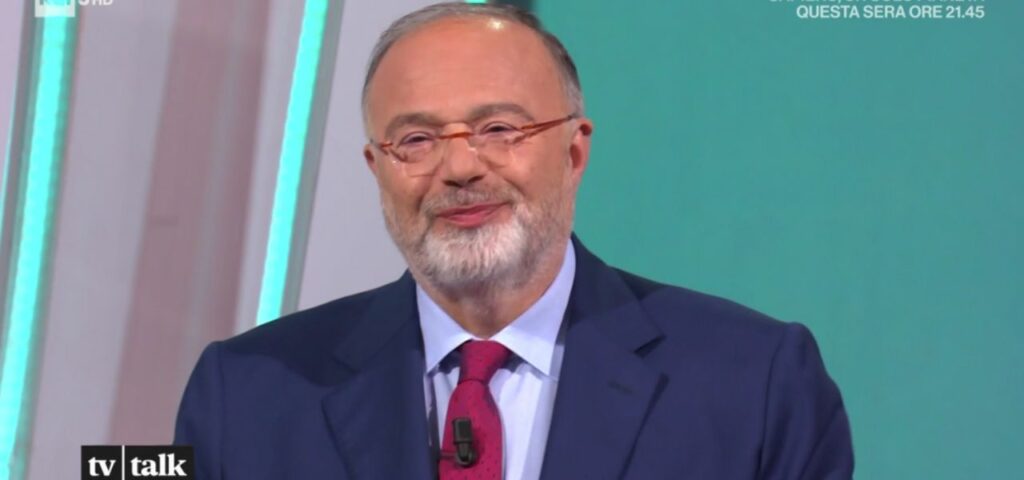 Massimo Bernardini ha annunciato oggi il suo addio definitivo a Tv Talk, il programma da lui creato...
