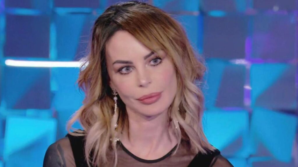 Negli anni abbiamo imparato a conoscere la franchezza estrema di Nina Moric, aspetto che ha...