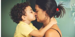 Perché la festa della mamma non cade sempre nello stesso giorno ogni anno?