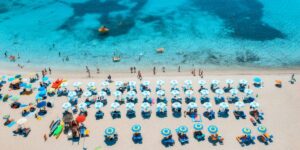 Classifica delle migliori spiagge italiane per il 2024 con il prestigioso riconoscimento Bandiere Blu