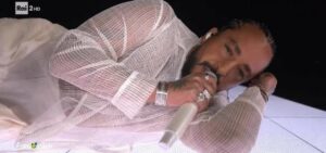 L'esibizione della semifinale di Slimane al Concorso Canzone Eurovision 2024 è stata un successo...