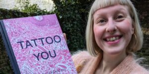 Da industria sessista e razzista a rivoluzione: il tatuaggio attraverso gli occhi di Alice Snape