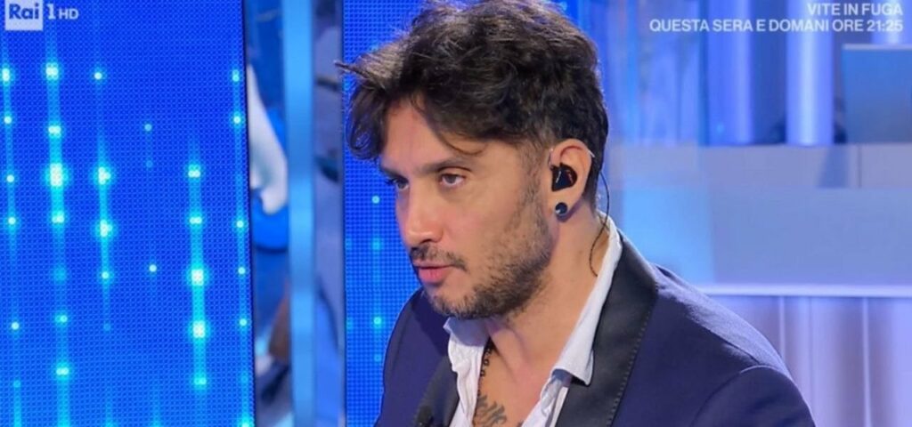 fabrizio_moro_domenica_in_rai_2021.jpg