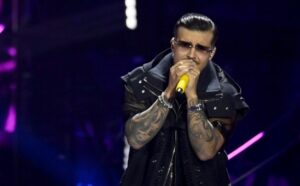 geolier_sanremo_2024_raiplay_screen_.jpg