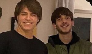 Joseph Carta (vero nome di Holden), è il figlio di Paolo Carta, noto musicista, cantante e...