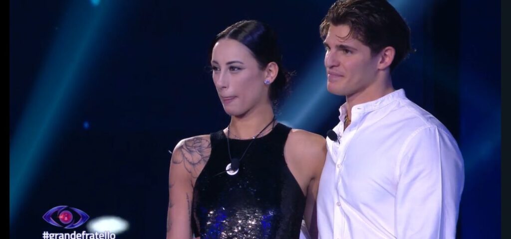 letizia_paolo_sorpresa_grande_fratello_SCREENSHOT_2024.jpg