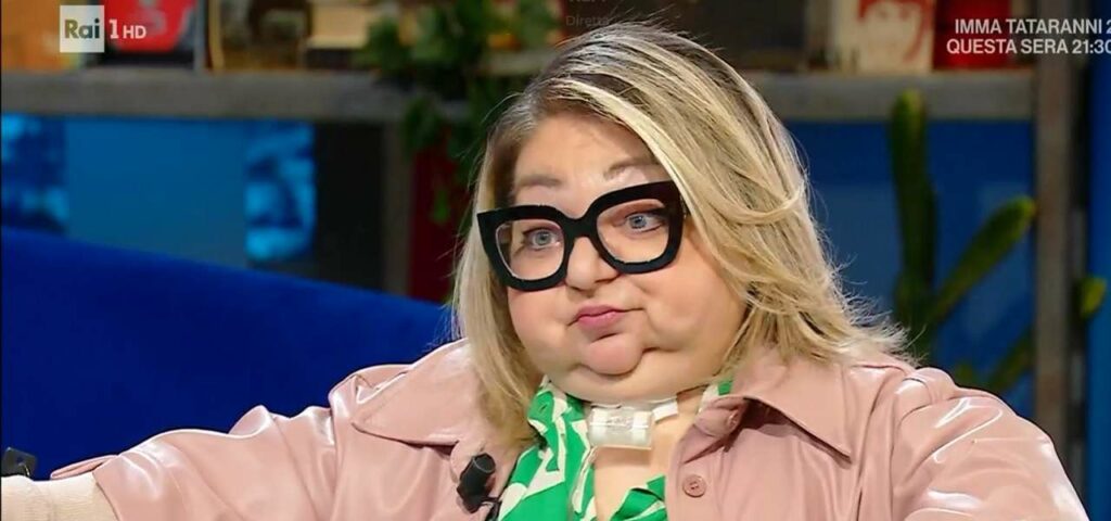 Marina Cuollo è una famosa giornalista e scrittrice che ha affrontato la patologia di Melnick...