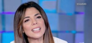 Mietta ha finalmente trovato un nuovo amore nella sua vita, rompendo la lunga relazione con Filippo...