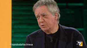 Questa sera, durante la trasmissione di Propaganda Live, il conduttore Diego Bianchi intervisterà...