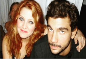 La storia d’amore tra Noemi e il marito Gabriele Greco procede a gonfie vele. Dopo un decennio di...