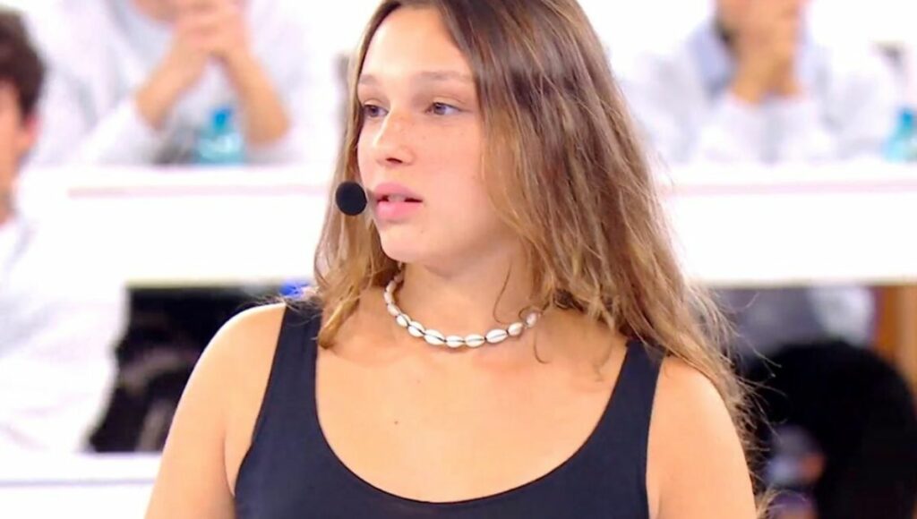 sarah_toscano_amici_23_.jpg