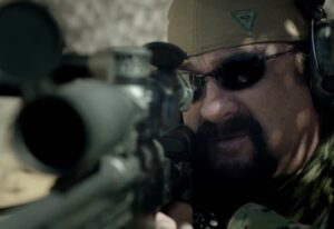 sniper-forze-speciali-recensione-del-film-con-steven-seagal-recensione-v7-32347-1280x16.jpg