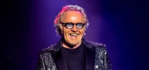 Franco Tozzi, fratello di Umberto Tozzi, ha lasciato un segno nella musica italiana vincendo...