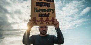 Chi ha detto che gli uomini devono cambiare il comportamento degli uomini e perché