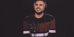 Andrea Piscina, noto speaker di Rtl102.5, arrestato per pedofilia