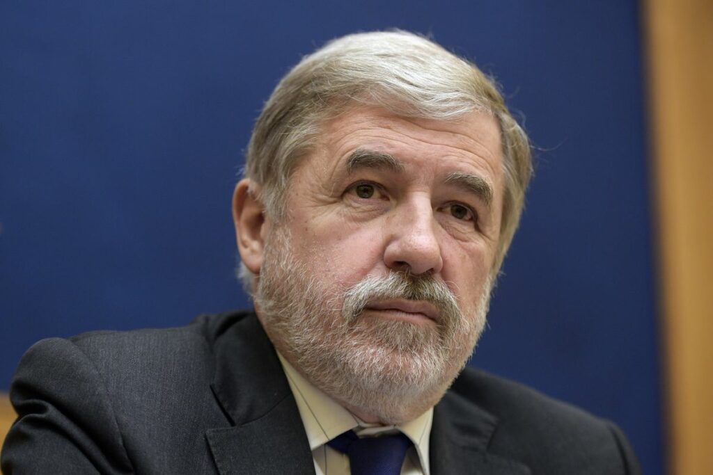 Il Sindaco di Genova, Marco Bucci, è stato sottoposto ad un intervento chirurgico presso l'Ospedale...