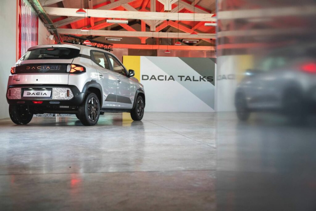 Dacia sta puntando su una strategia chiara per contribuire alla decarbonizzazione e ridurre le...