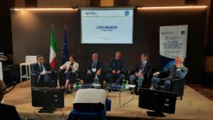 A Roma, Ipsos ha condotto un'indagine sulla pirateria audiovisiva in Italia per conto della...