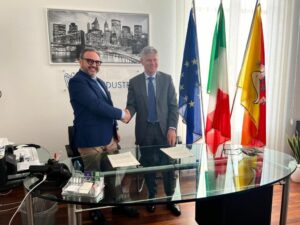 Sicindustria e Unicredit sostengono le imprese nella transizione energetica