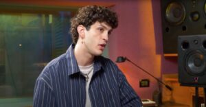 Christian Prestato, in arte Mida, nasce a Caracas da madre venezuelana e padre italiano. Dopo una...