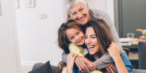 Vivere a lungo e bene è il desiderio di molti, ma spesso ci sono ostacoli che limitano la longevità...