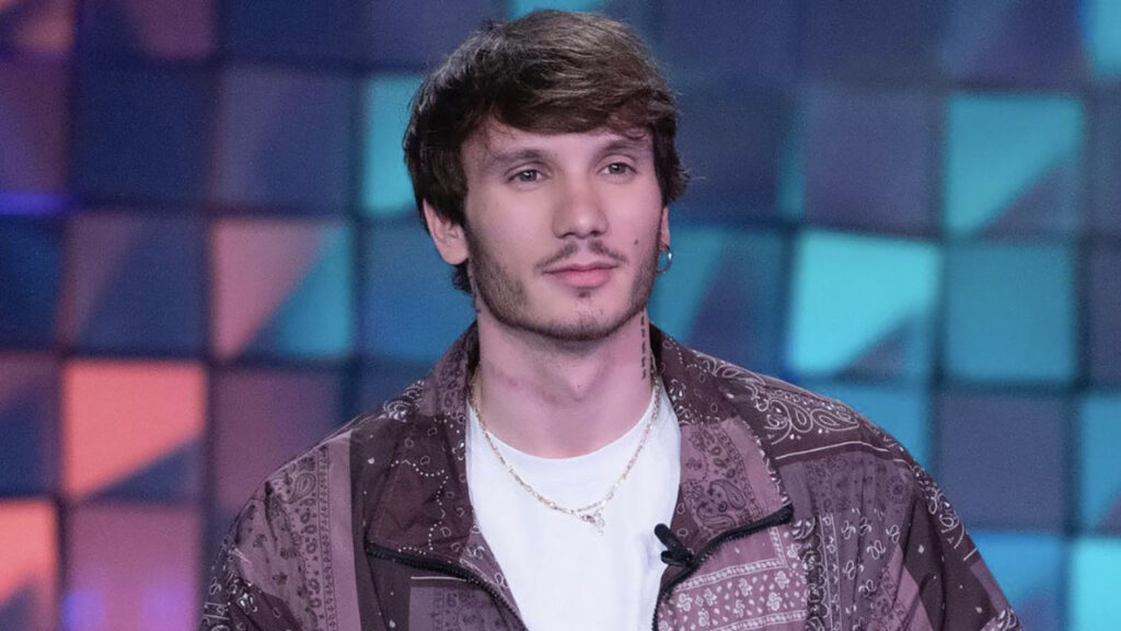 Manuel Bortuzzo ha recentemente scritto un’autobiografia in cui ha raccontato la sua vita, ma ha...