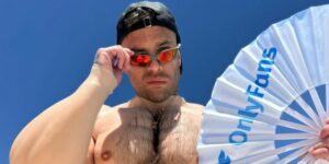 Fedez, trentaquattrenne, ha condiviso un post divertente sul suo profilo Instagram per annunciare il...