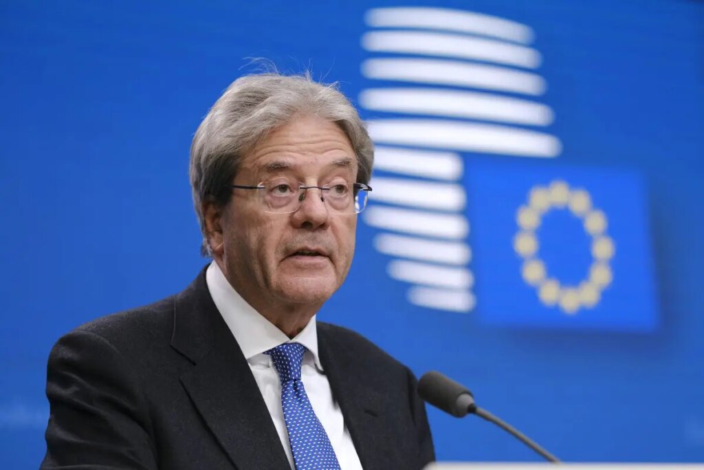 Gentiloni chiede all’Italia di contribuire al riscatto dell’Europa