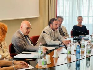 Riscrivi questo titolo: Rigassificatore bio, Piana “Soddisfatti le richieste della comunità locale”