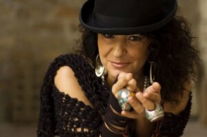 A Palermo, Aida Satta Flores e Foss si uniscono per omaggiare Franco Battiato