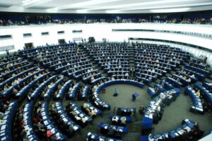 Il Parlamento europeo rinnova il suo sostegno all’Ucraina