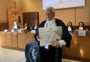 Michele Guardì riceve laurea honoris causa a Palermo