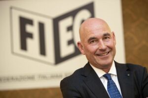 Von der Leyen sostiene che è necessaria una nuova legge per sostenere l’editoria