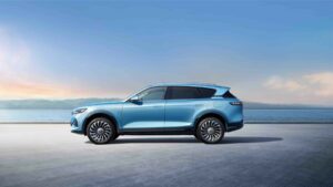 Il debutto italiano della SUV premium Voyah Free al Macerata Opera Festival