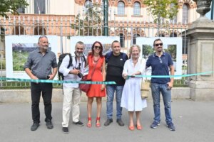 Milano ricorda il violento nubifragio del luglio 2023, che ha colpito la città con forti piogge e...