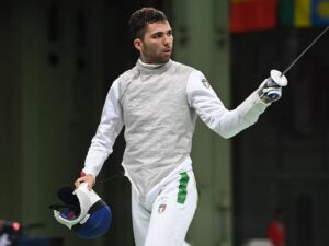 A Parigi, durante i Giochi Olimpici del 2024, l'atleta italiano Filippo Macchi ha conquistato la...