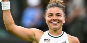 Chi è Jasmine Paolini, la prima italiana ad arrivare in finale a Wimbledon