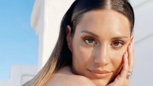 Beatrice Valli replica a Selvaggia Lucarelli dopo essere stata derisa