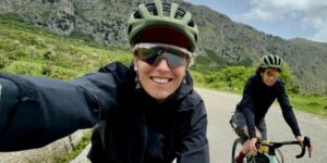 Donne in sella da Bolzano a Oslo: un viaggio per combattere il gender gap