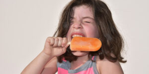 Come distinguere il mal di testa da raffreddamento e quali sono i rimedi efficaci