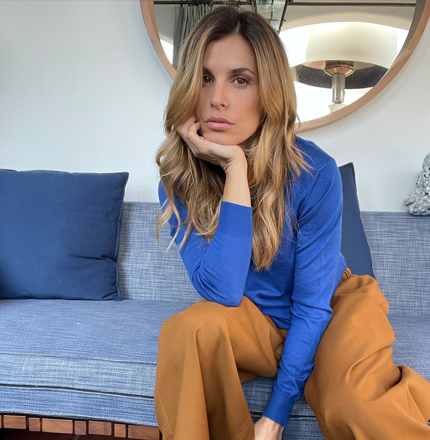 Elisabetta Canalis La mia ombra Nello
My shadow...