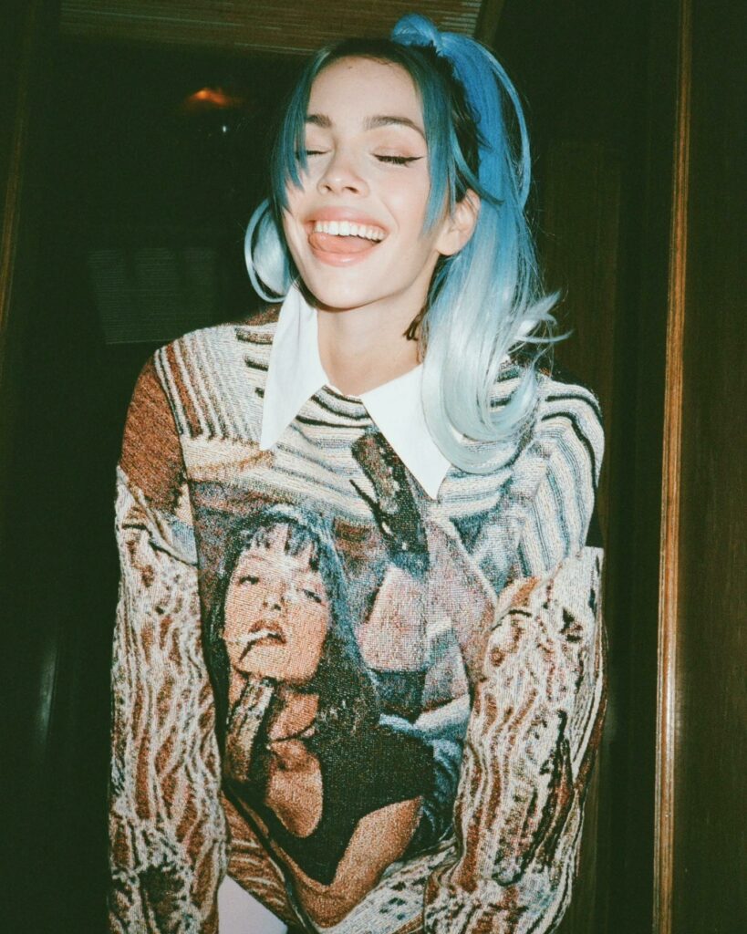 Rose Villan, I want that trophy, so dance good…. su Instagram delizia i suoi fan