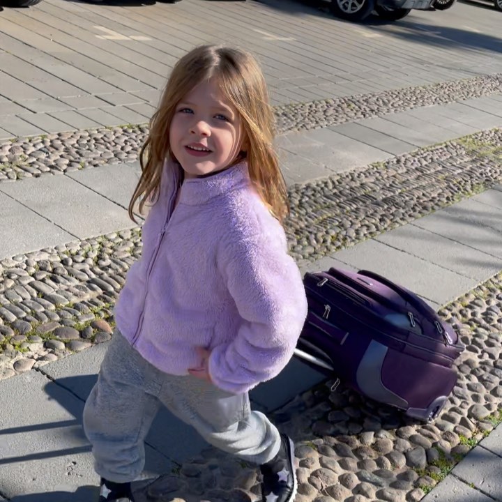 Elisabetta Canalis Compagne del viaggio più bello , la vita
Travel mates...