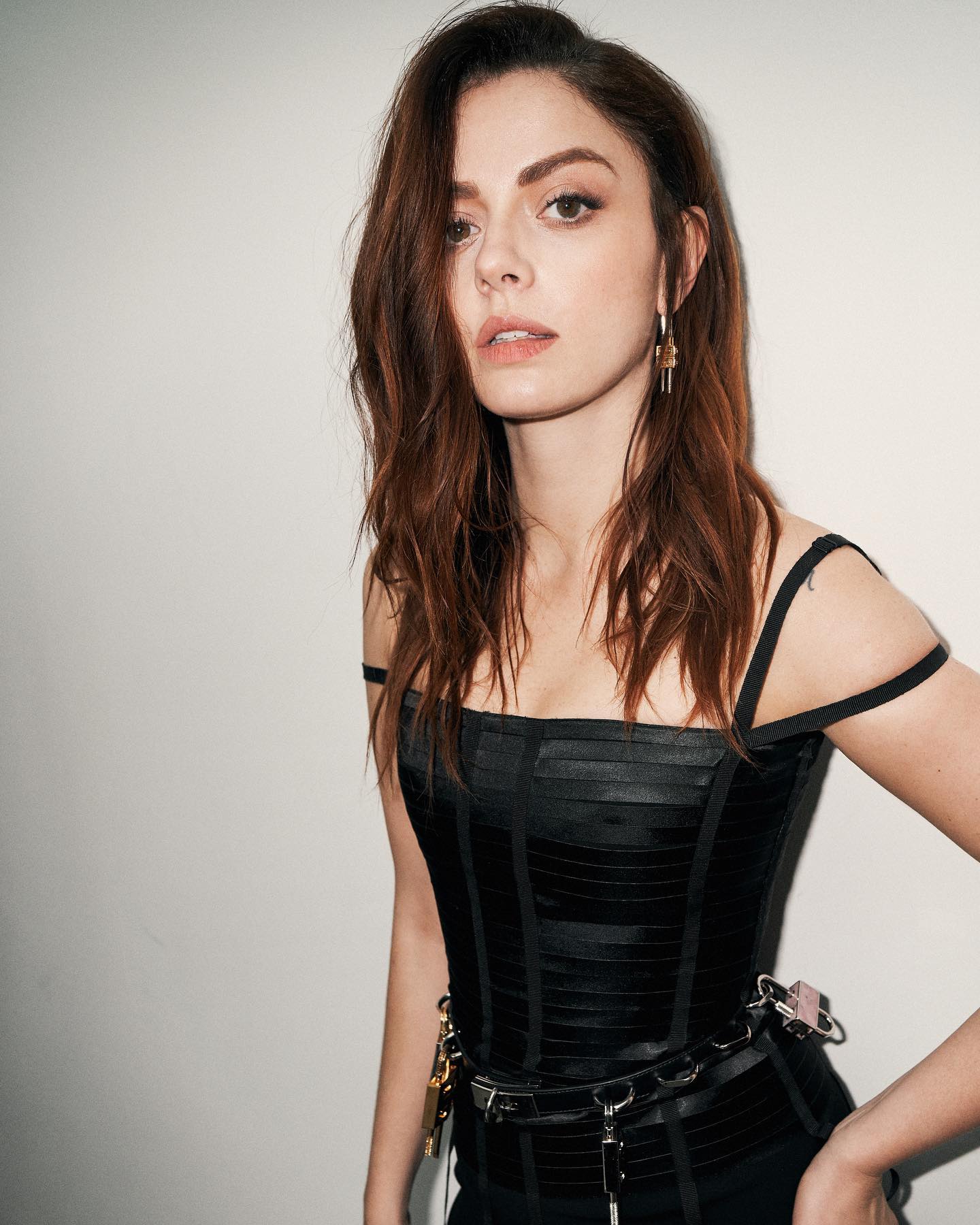 Annalisa Link nelle storie per presalvare su spotify con piccolo spoiler Secondo voi ch...