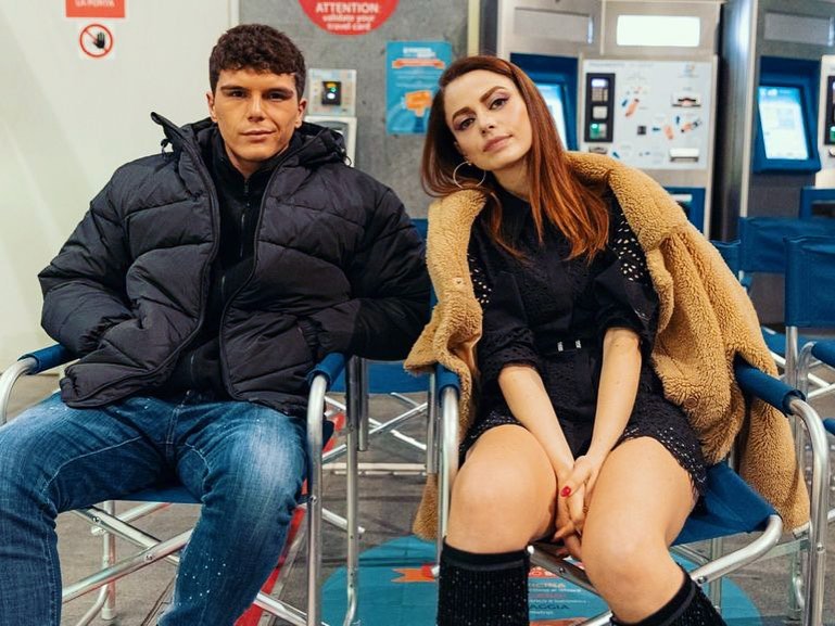 Annalisa Onorata di averti con me
Il video di è fuori ora...