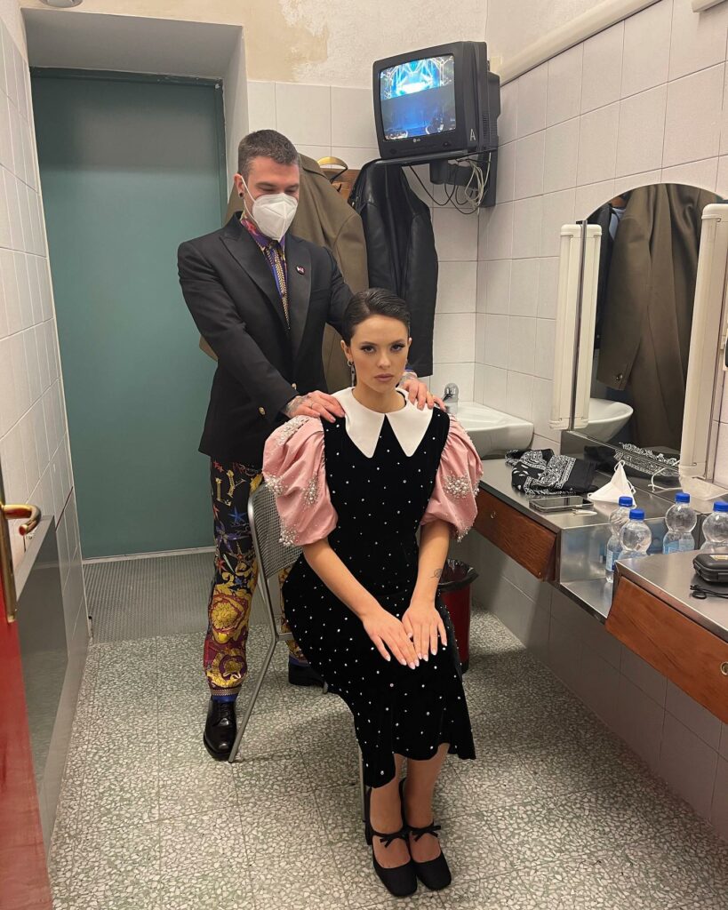 Fedez, Felicità… su Instagram per i suoi fan