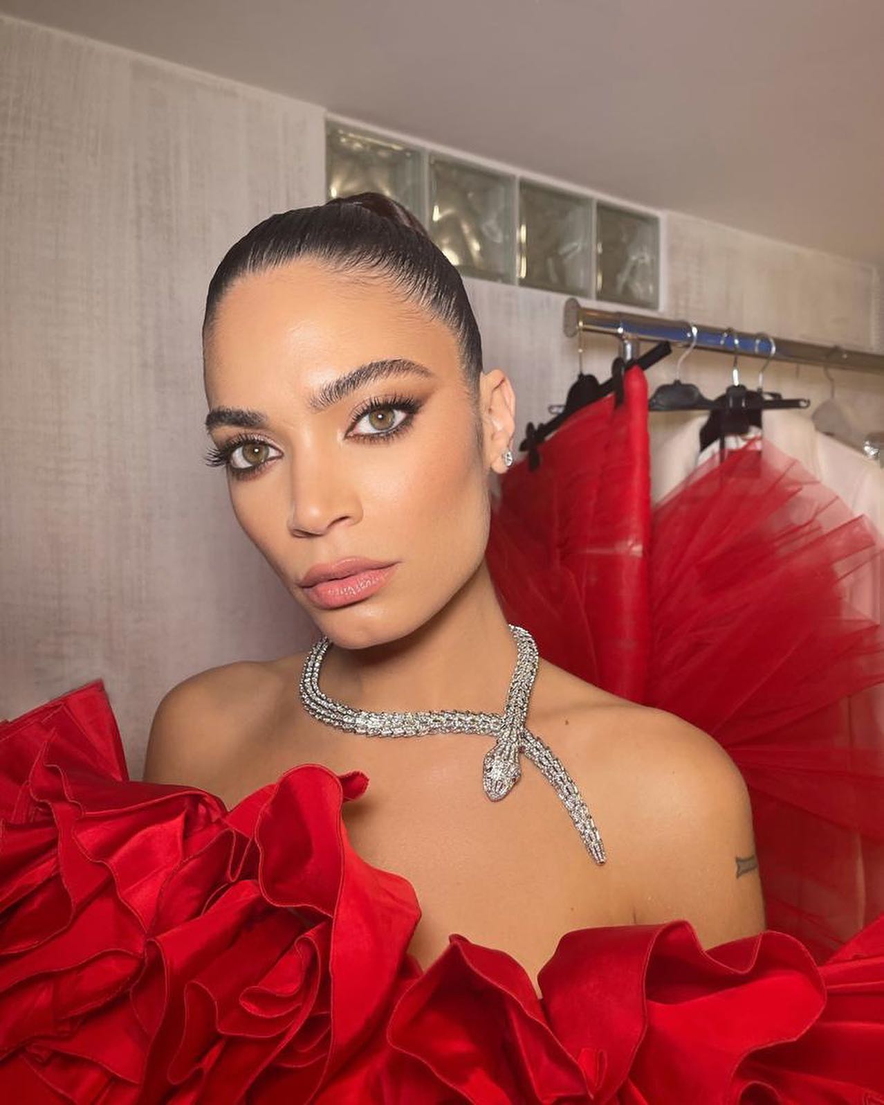 Elodie This is Bvlgari
Adv...