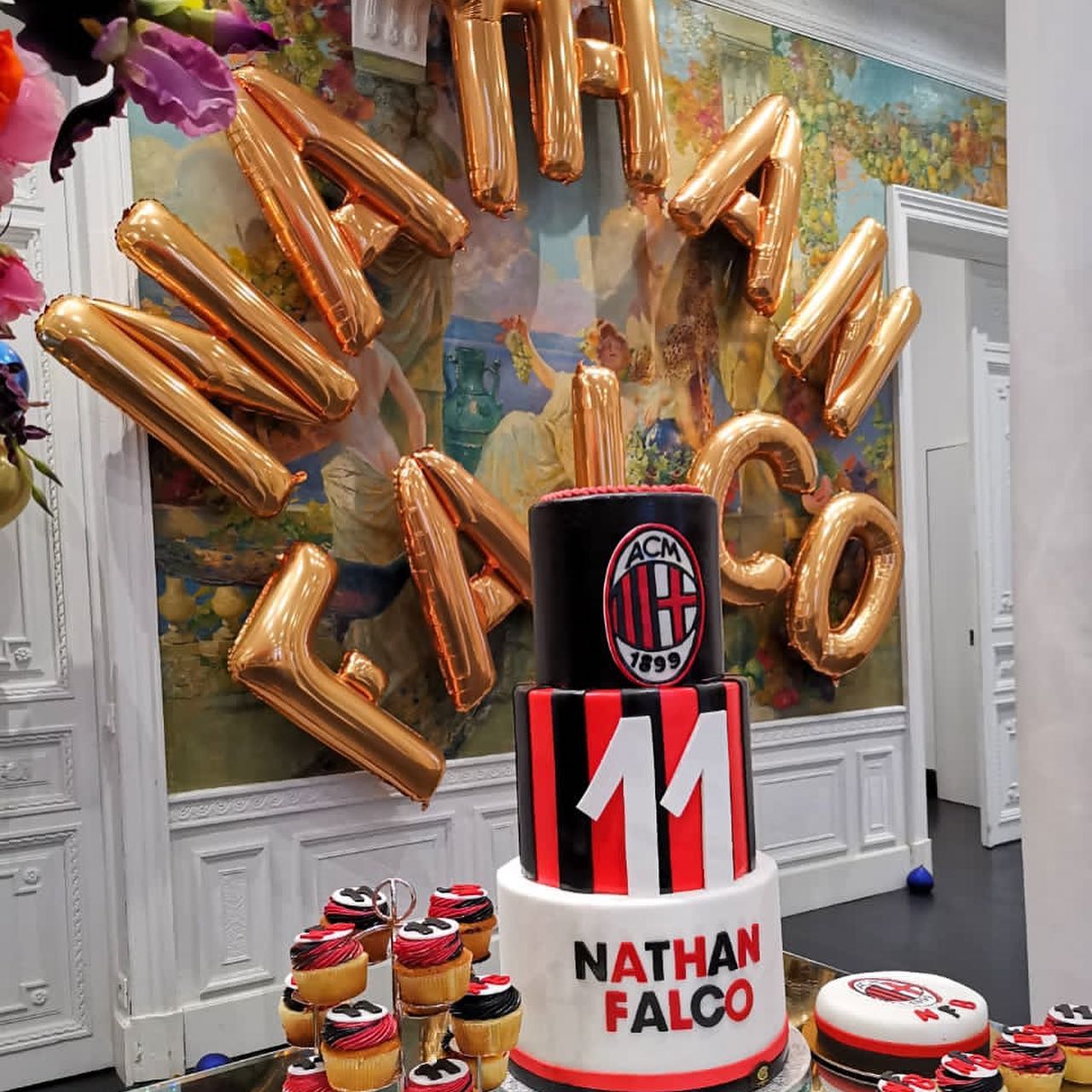 Elisabetta Gregoraci Buon compleanno Amore Mio...