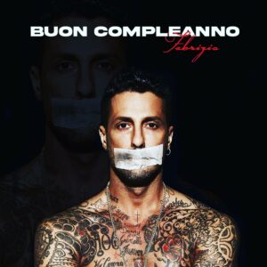 Chi è Fabrizio Corona? Un nome che ha fatto breccia nel cuore degli italiani, tanto per l'innata...