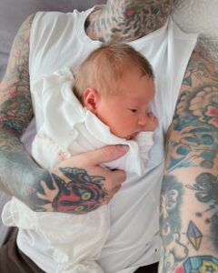 Fedez, … su Instagram incanta i suoi fan